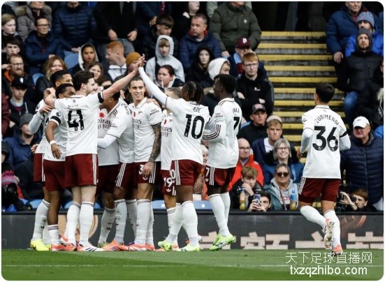 约克雷斯破门赖斯建功 阿森纳2-0伯恩利7分领跑积分榜