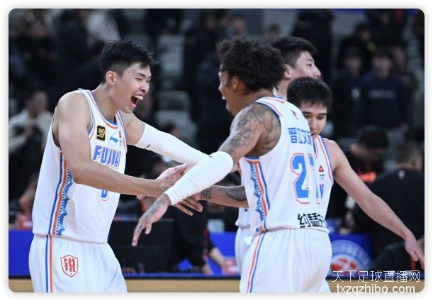 邹阳25+11马奇23+6+6 福建主场险胜宁波