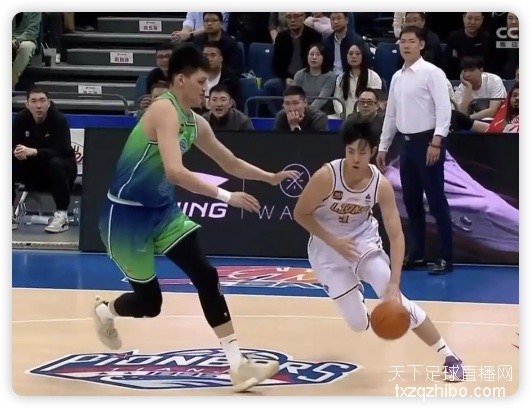 胡金秋25+7布朗28分 浙江广厦击败天津获5连胜